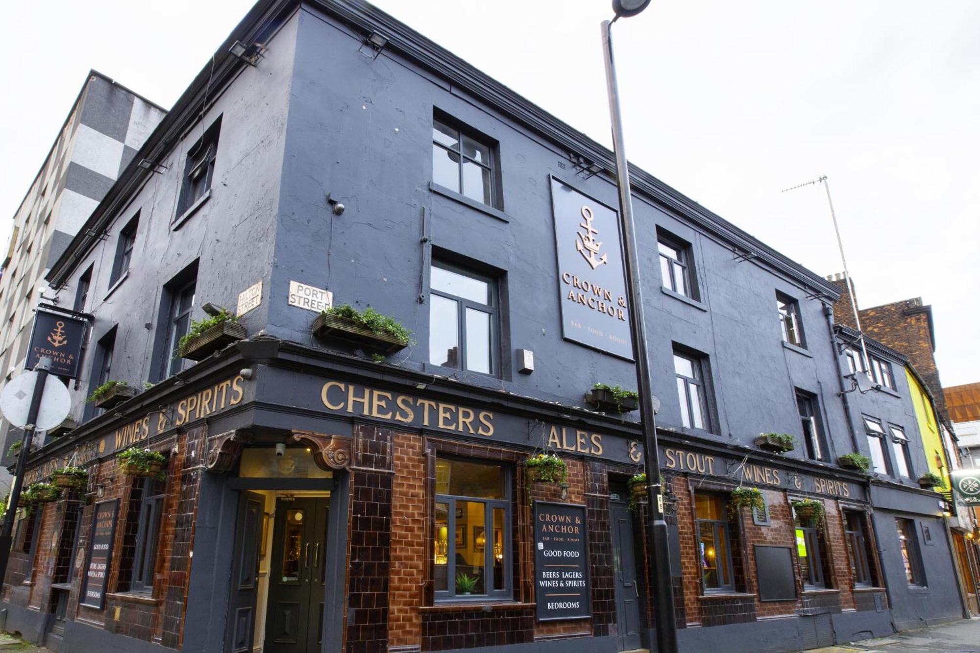 The Crown & Anchor Hotel Manchester Buitenkant foto